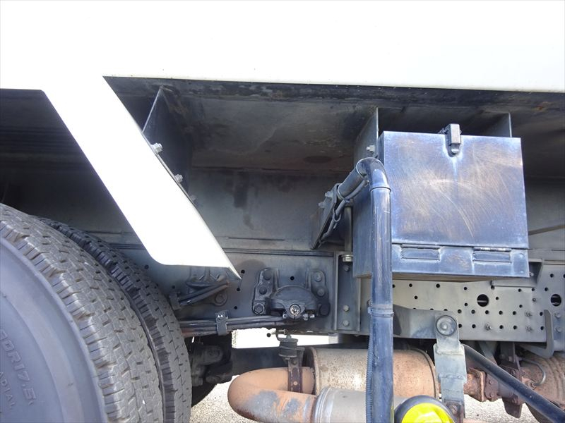 プレス 10.2㎥ 極東|中古トラックの販売・買取・査定のアイナビ