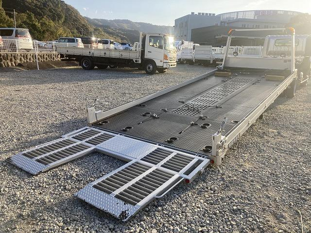 日野 特殊車両 デュトロ|中古トラックの販売・買取・査定のアイナビ