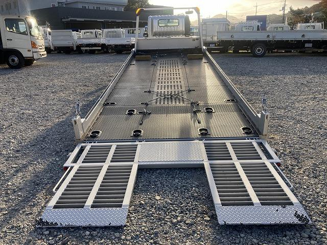 日野 特殊車両 デュトロ|中古トラックの販売・買取・査定のアイナビ