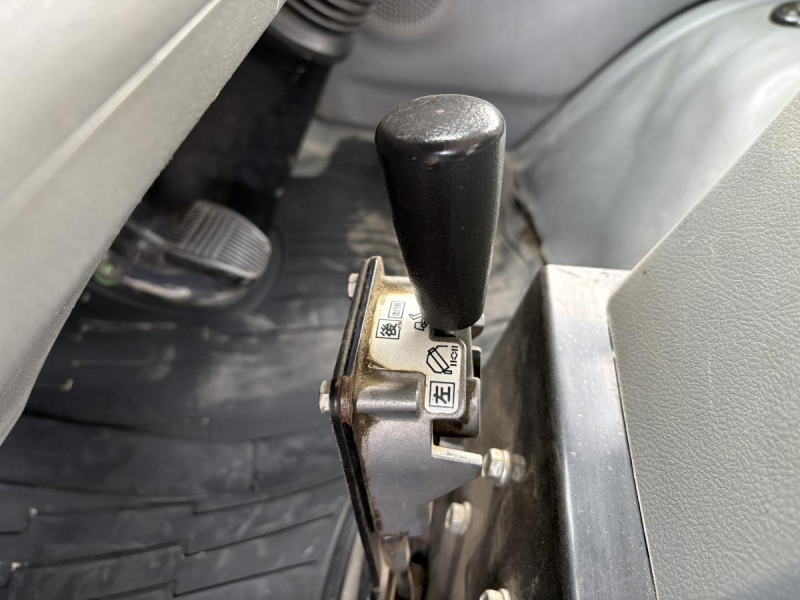 H24デュトロ 3tダンプ 三転|中古トラックの販売・買取・査定のアイナビ