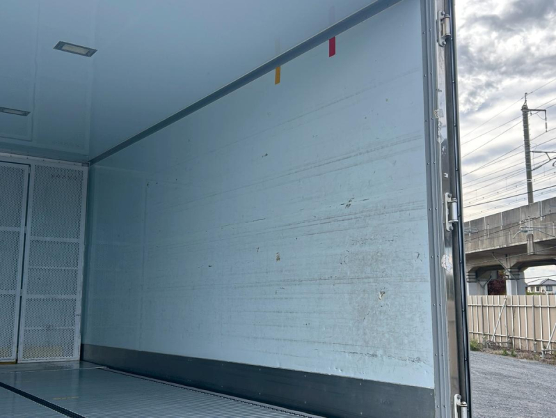 保冷バン ワイドロング 日本フルハーフ サイドドア|中古トラックの販売・買取・査定のアイナビ