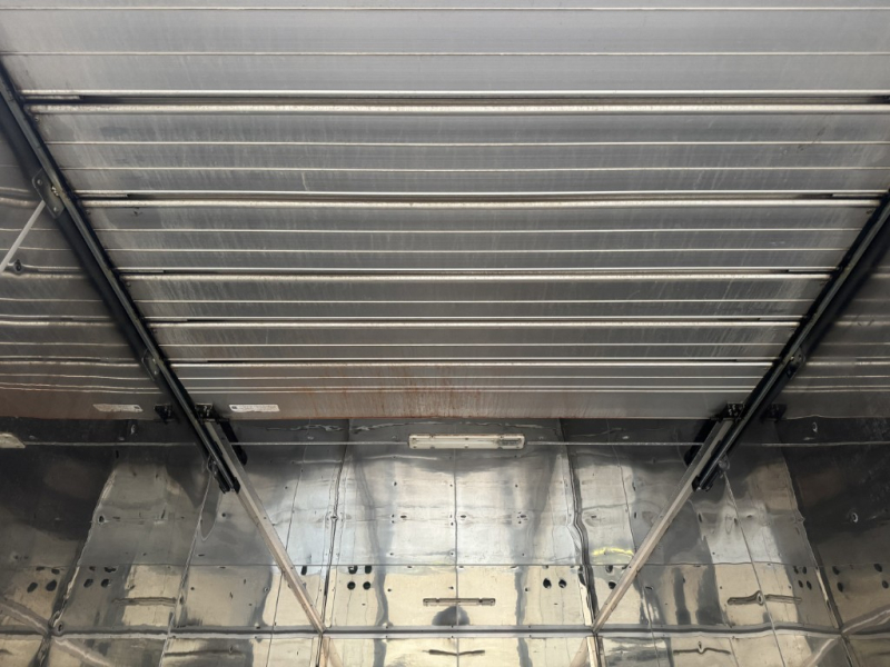 標準ロング ムトウボデー 2t積|中古トラックの販売・買取・査定のアイナビ