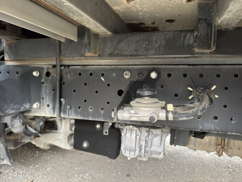 標準ロング ムトウボデー 2t積|中古トラックの販売・買取・査定のアイナビ