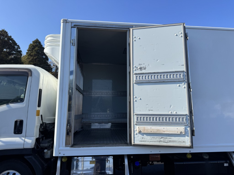 ワイドエアサス菱重低温パワーゲート門口ステンレス|中古トラックの販売・買取・査定のアイナビ