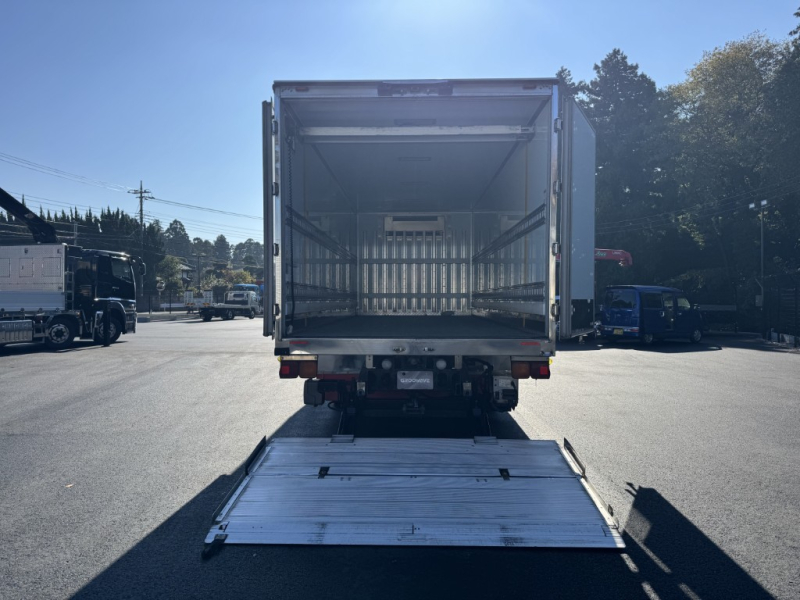 ワイドエアサス菱重低温パワーゲート門口ステンレス|中古トラックの販売・買取・査定のアイナビ