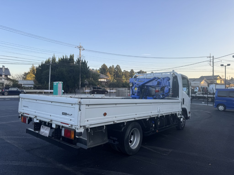 ワイドロング簡易クレーン付き4段ブームタダノ|中古トラックの販売・買取・査定のアイナビ