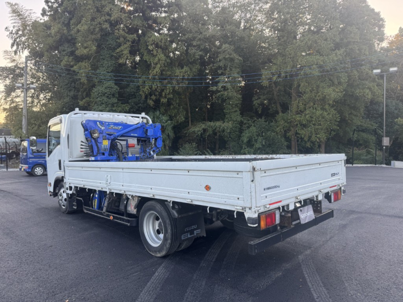 ワイドロング簡易クレーン付き4段ブームタダノ|中古トラックの販売・買取・査定のアイナビ