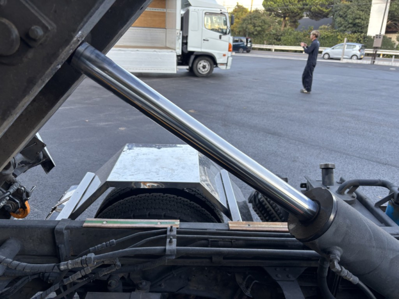 ワイド巻込みパッカーモリタエコノス6.8立米連続スイッチ|中古トラックの販売・買取・査定のアイナビ