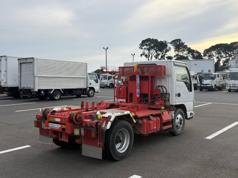 新明和アームロール CCA22-12T ツインホイスト|中古トラックの販売・買取・査定のアイナビ