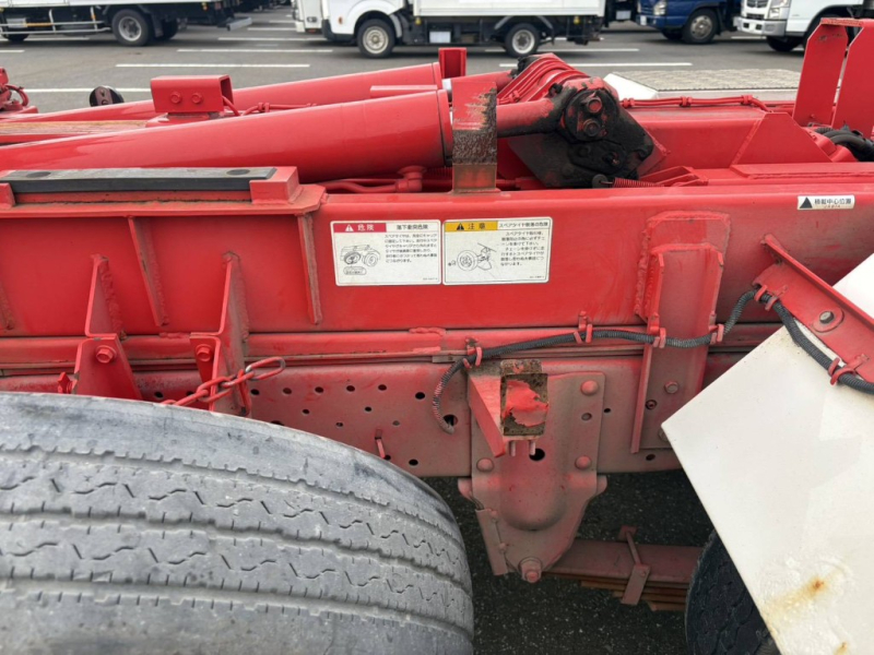 新明和アームロール CCA22-12T ツインホイスト|中古トラックの販売・買取・査定のアイナビ