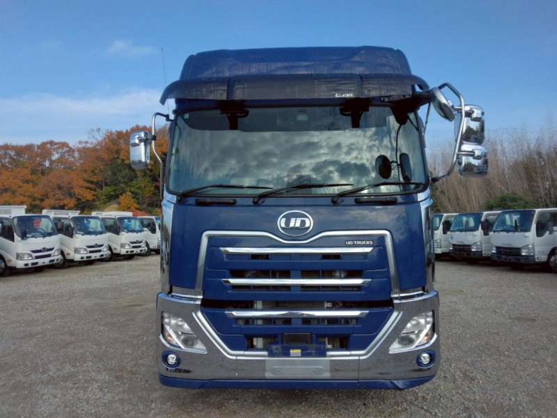 R4年 クオンシングルヘッドPTO付き|中古トラックの販売・買取・査定のアイナビ