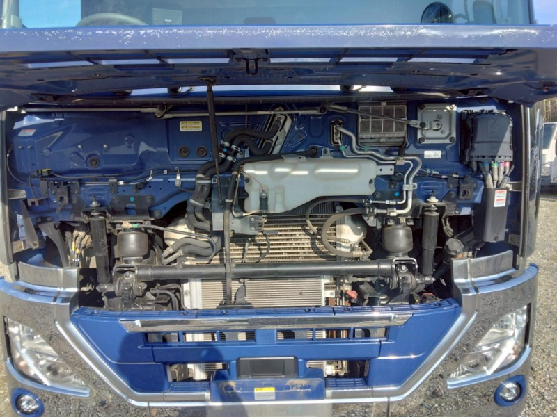 R4年 クオンシングルヘッドPTO付き|中古トラックの販売・買取・査定のアイナビ