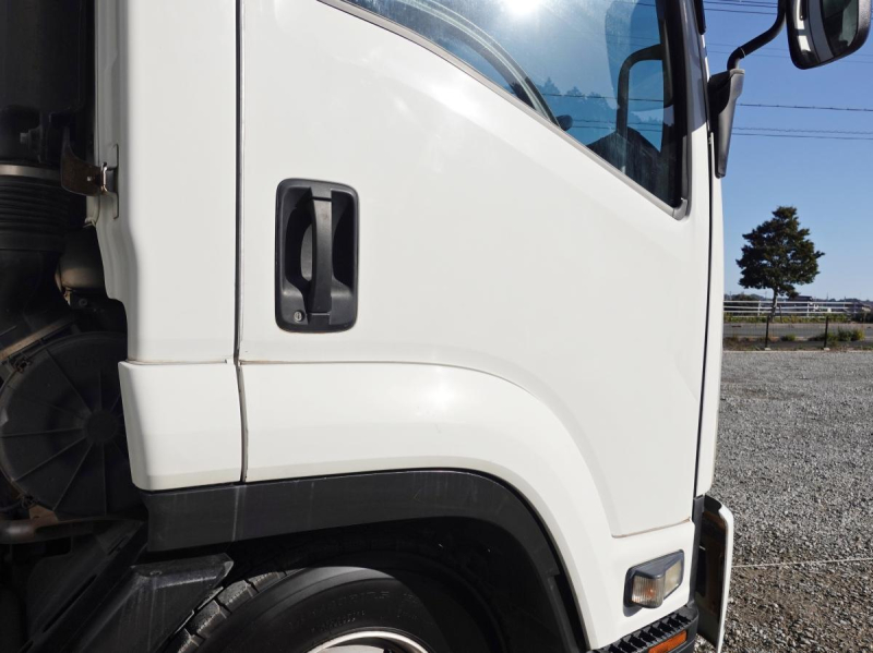 増トン跳上パワーゲート1tワイドアルミバン|中古トラックの販売・買取・査定のアイナビ