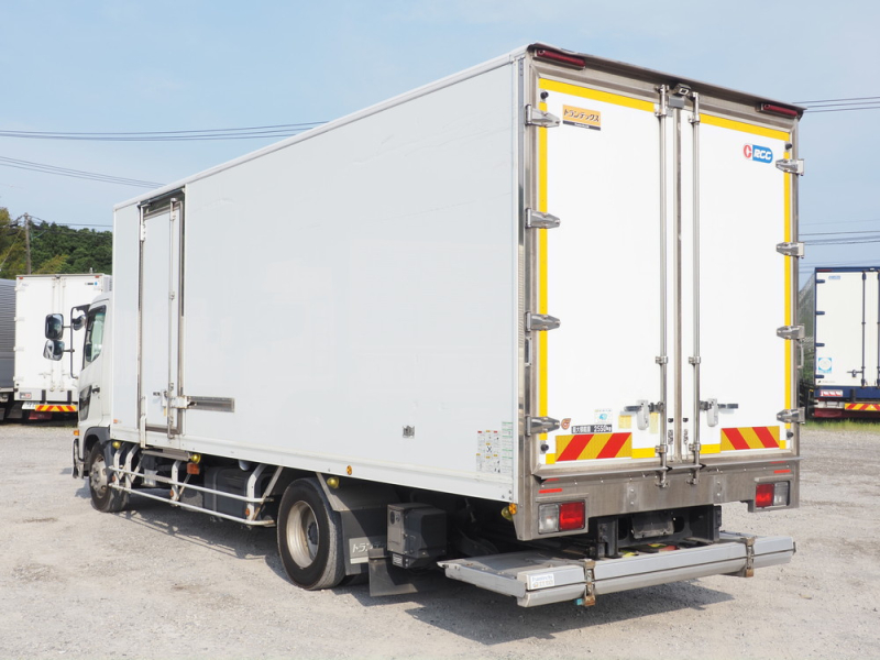 日野 冷凍バン レンジャー|中古トラックの販売・買取・査定のアイナビ