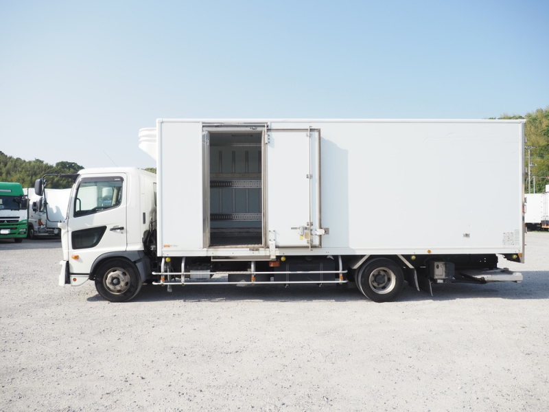 日野 冷凍バン レンジャー|中古トラックの販売・買取・査定のアイナビ