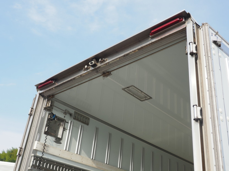 日野 冷凍バン レンジャー|中古トラックの販売・買取・査定のアイナビ