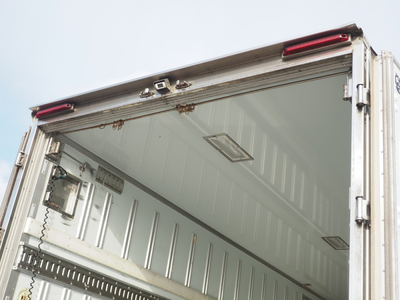 日野 冷凍バン レンジャー|中古トラックの販売・買取・査定のアイナビ