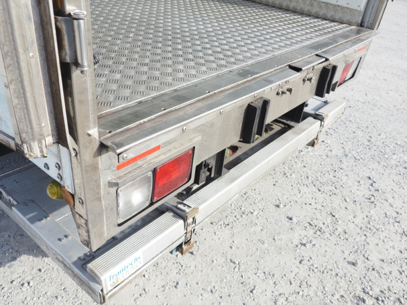 日野 冷凍バン レンジャー|中古トラックの販売・買取・査定のアイナビ