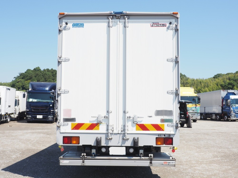 いすゞ 冷凍ウイング フォワード|中古トラックの販売・買取・査定のアイナビ