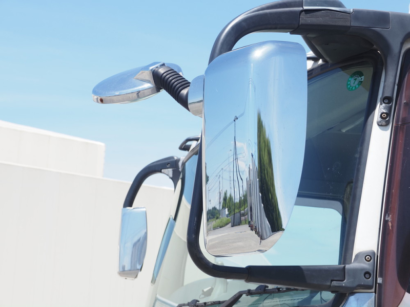 三菱ふそう 冷凍バン スーパーグレート|中古トラックの販売・買取・査定のアイナビ