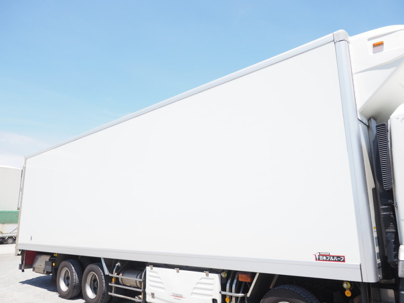 三菱ふそう 冷凍バン スーパーグレート|中古トラックの販売・買取・査定のアイナビ