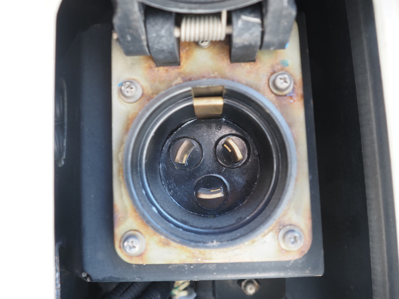 三菱ふそう 冷凍バン スーパーグレート|中古トラックの販売・買取・査定のアイナビ