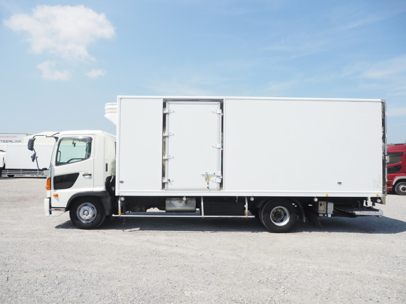 日野 冷凍バン レンジャープロ|中古トラックの販売・買取・査定のアイナビ