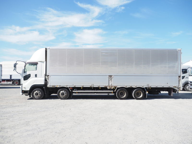 いすゞ ウイング車 ギガ|中古トラックの販売・買取・査定のアイナビ