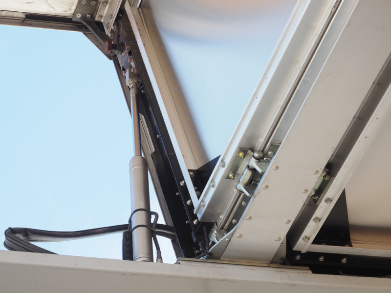 いすゞ ウイング車 ギガ|中古トラックの販売・買取・査定のアイナビ