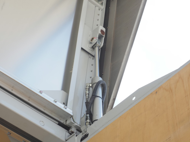 日野 ウイング車 レンジャープロ|中古トラックの販売・買取・査定のアイナビ