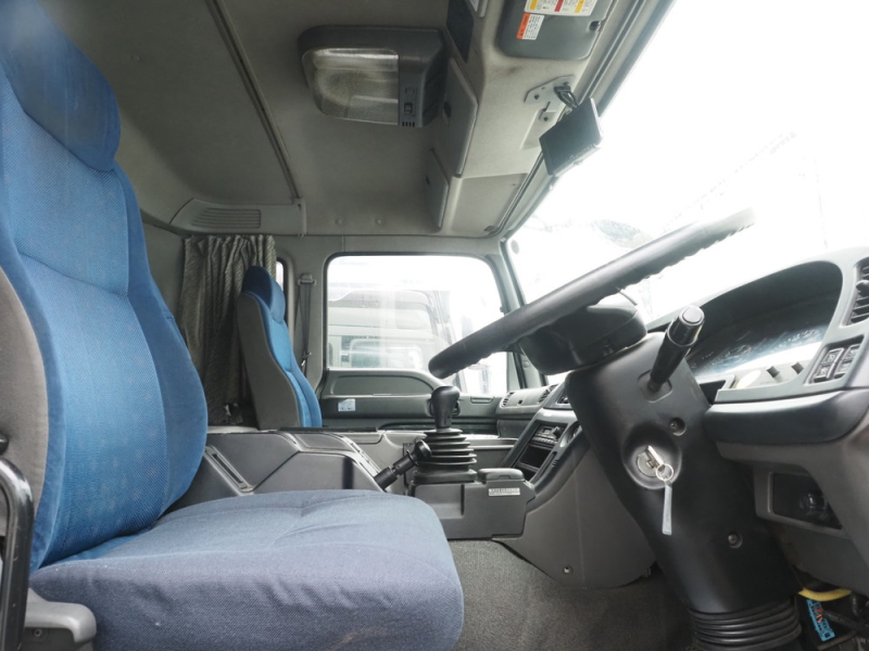 いすゞ ウイング車 ギガ|中古トラックの販売・買取・査定のアイナビ