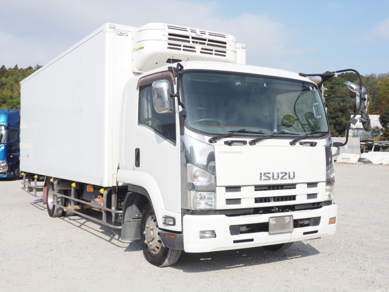 いすゞ 冷凍バン フォワード|中古トラックの販売・買取・査定のアイナビ