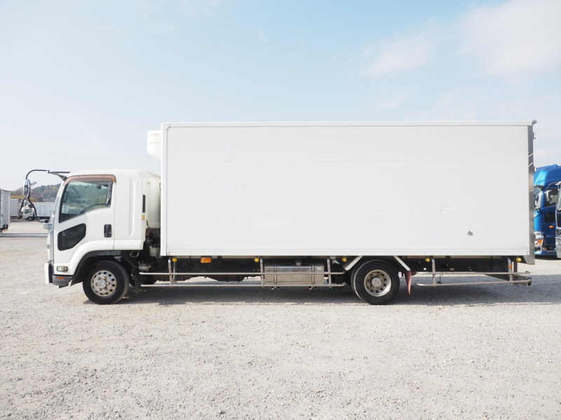 いすゞ 冷凍バン フォワード|中古トラックの販売・買取・査定のアイナビ