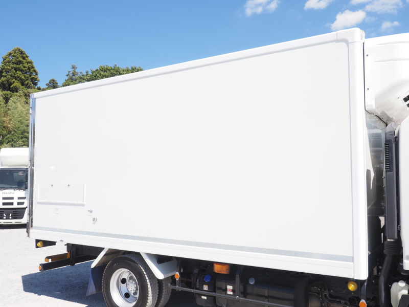 いすゞ 冷凍バン エルフ|中古トラックの販売・買取・査定のアイナビ