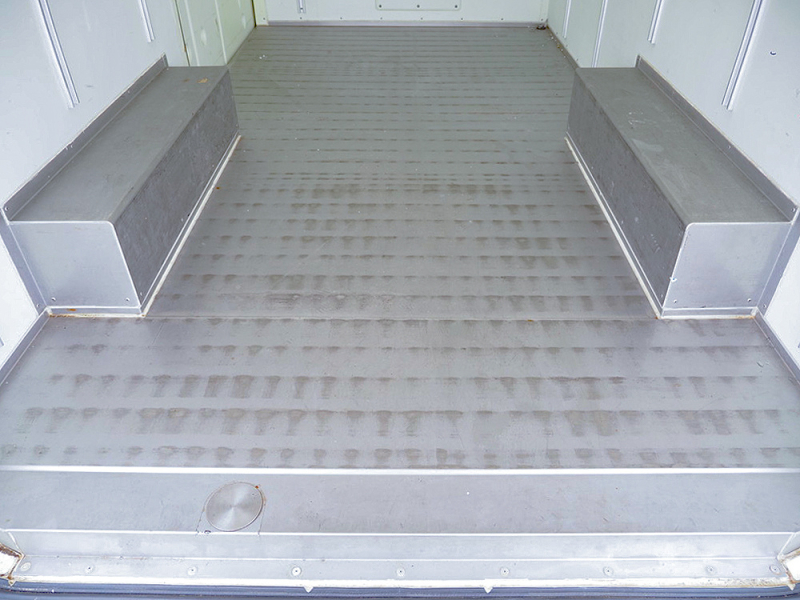 トヨタ 冷凍バン ハイエース|中古トラックの販売・買取・査定のアイナビ