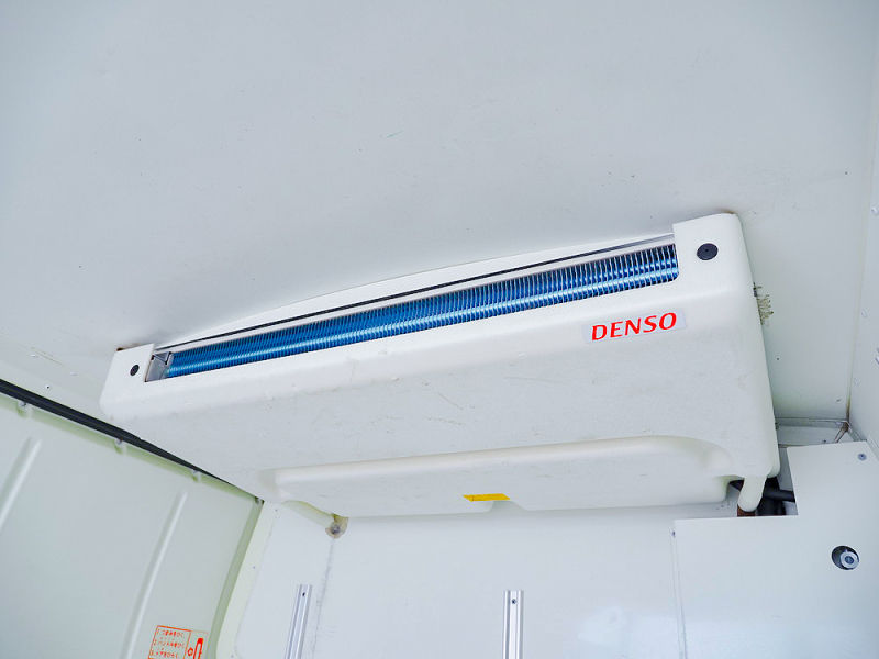 トヨタ 冷凍バン ハイエース|中古トラックの販売・買取・査定のアイナビ