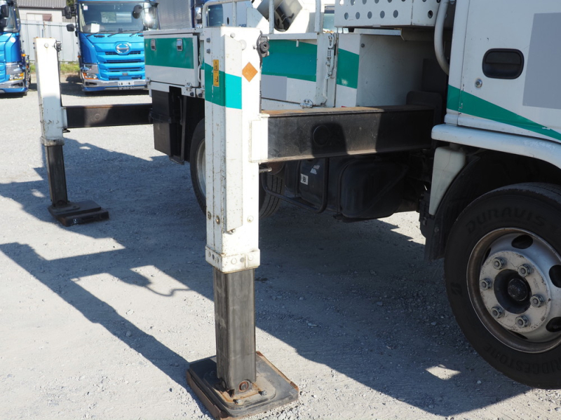 いすゞ 特殊車両 エルフ|中古トラックの販売・買取・査定のアイナビ