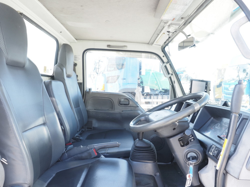 いすゞ 特殊車両 エルフ|中古トラックの販売・買取・査定のアイナビ