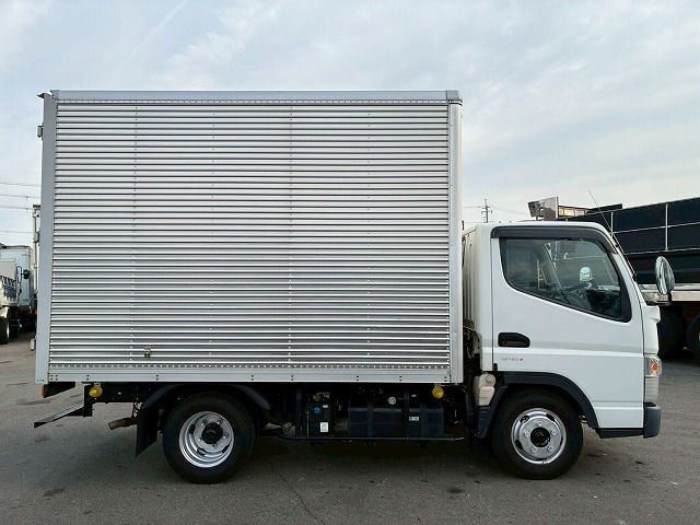 保証対象車両標準幅ショート左サイド扉ラッシングレール|中古トラックの販売・買取・査定のアイナビ