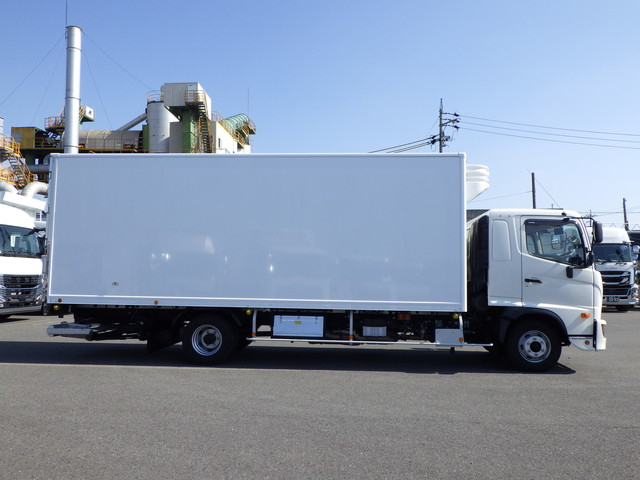 日野2KG-FD2ABA冷凍車4tワイド格納式P/G付|中古トラックの販売・買取・査定のアイナビ