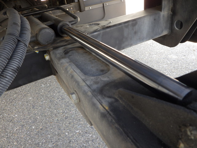 日野2KG-FD2ABA冷凍車4tワイド格納式P/G付|中古トラックの販売・買取・査定のアイナビ