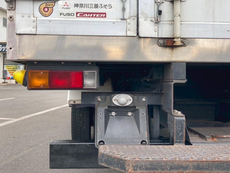 冷蔵冷凍車2.95トン積載低温ワイドロング2エバデュオニック|中古トラックの販売・買取・査定のアイナビ