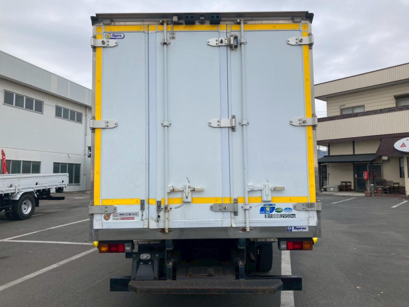 冷蔵冷凍車2.95トン積載低温ワイドロング2エバデュオニック|中古トラックの販売・買取・査定のアイナビ