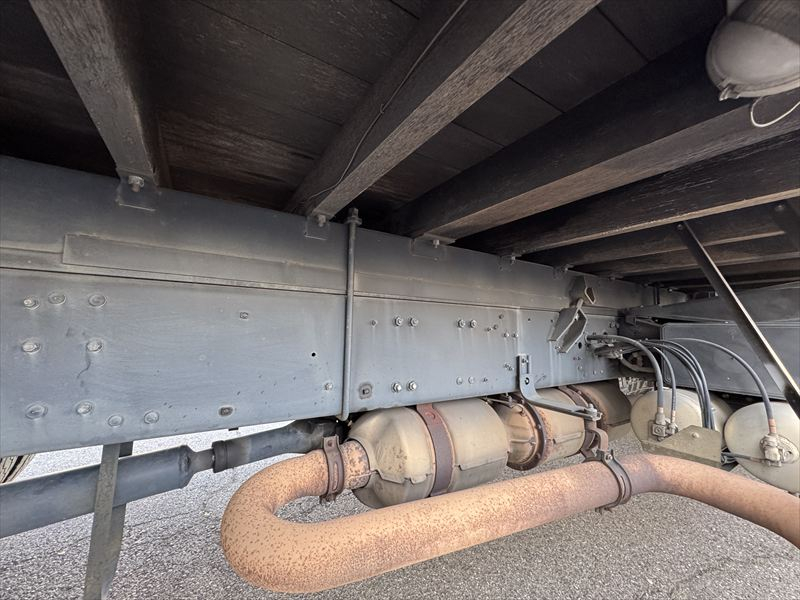 平ボディー L7.9m|中古トラックの販売・買取・査定のアイナビ