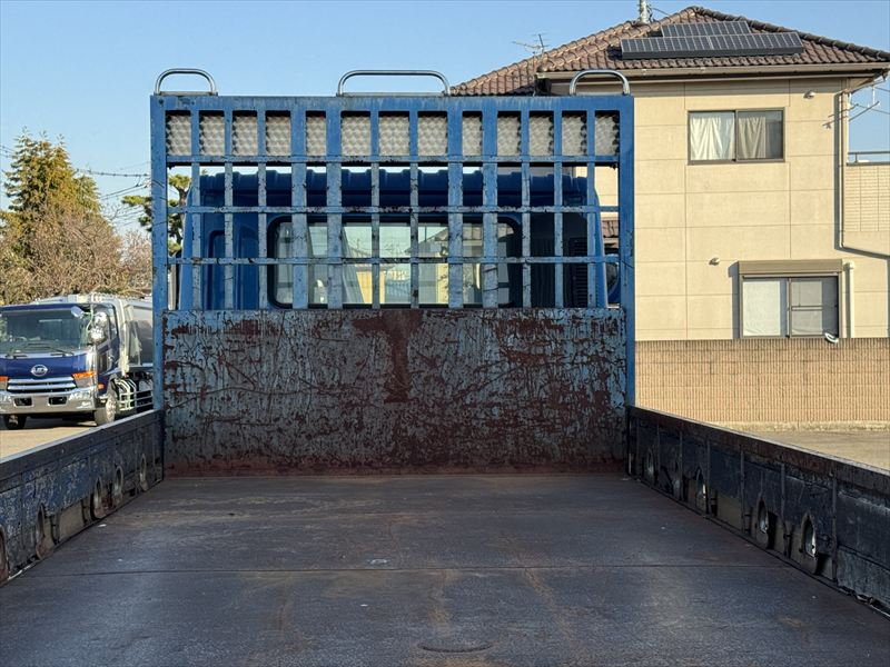 平ボディー L7.9m|中古トラックの販売・買取・査定のアイナビ