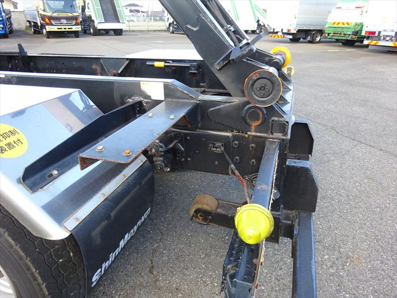 増トン アームロール|中古トラックの販売・買取・査定のアイナビ