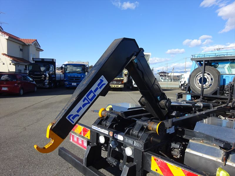 増トン アームロール|中古トラックの販売・買取・査定のアイナビ