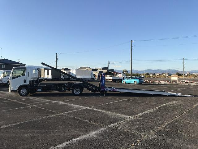 いすゞ 特殊車両|中古トラックの販売・買取・査定のアイナビ