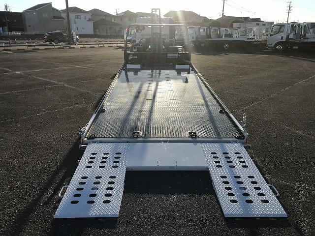 いすゞ 特殊車両|中古トラックの販売・買取・査定のアイナビ