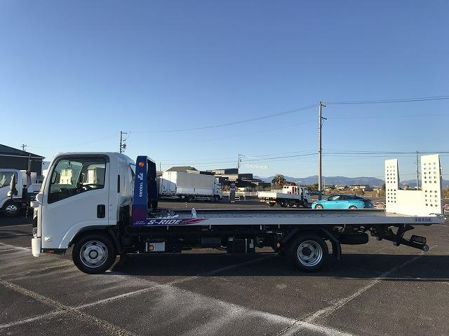 いすゞ 特殊車両|中古トラックの販売・買取・査定のアイナビ